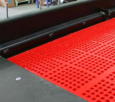 How to Choose the Right Polyurethane Vibrating Screen Mesh for Your Application